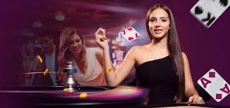 Dashboard slotplay menampilkan bagian Permintaan Penarikan dengan opsi metode pembayaran